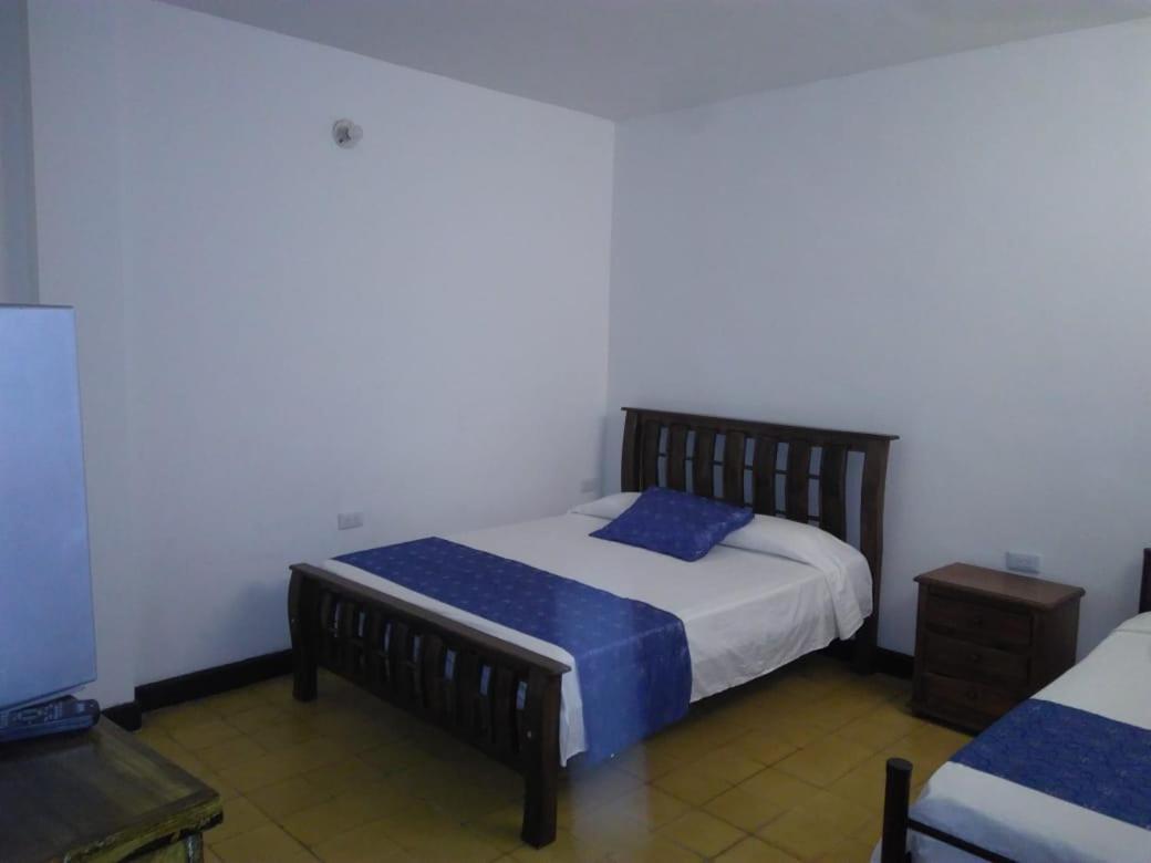 Mi Casa 18 Hotel ซันตามาร์ตา ภายนอก รูปภาพ